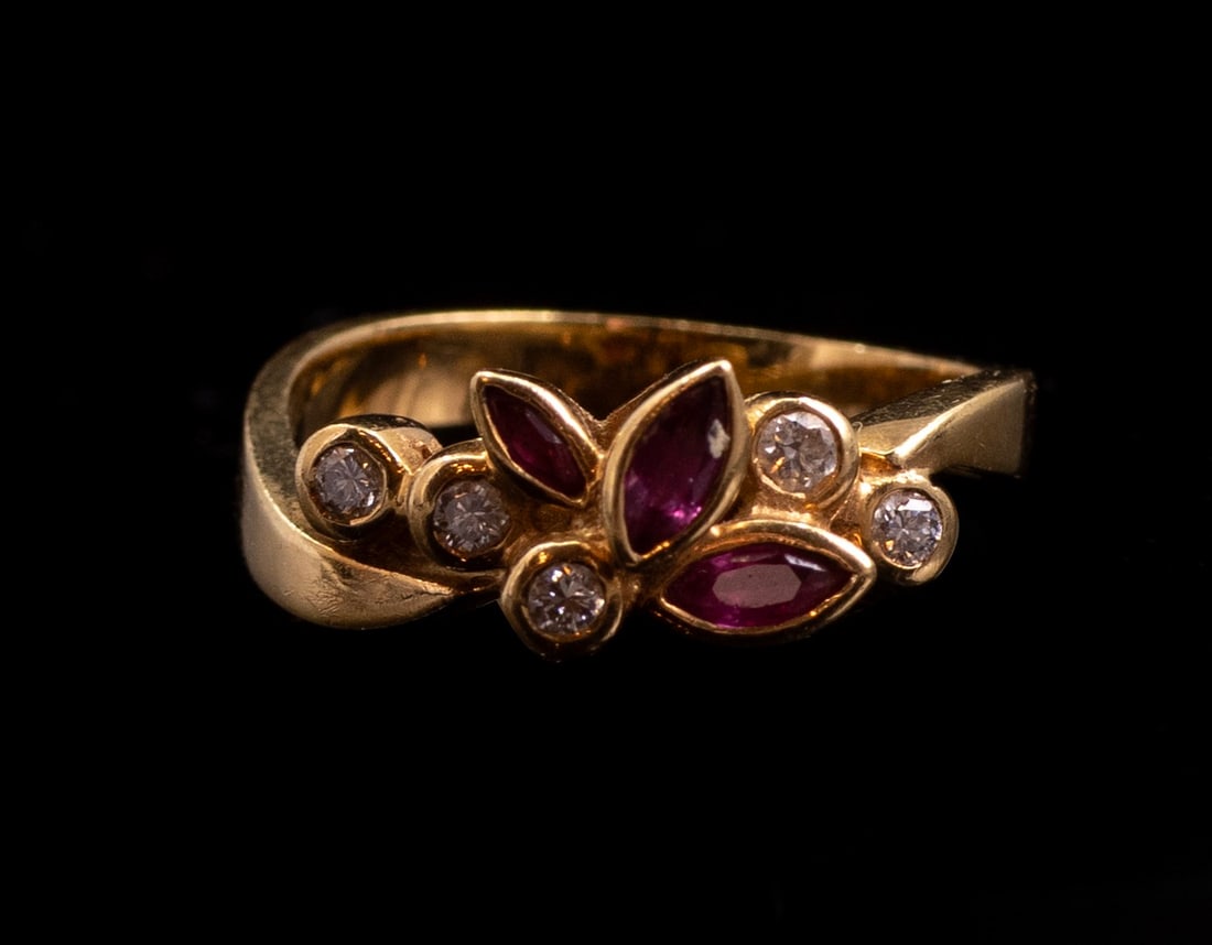 Gold Diamond Ruby Ring (1 of 3)