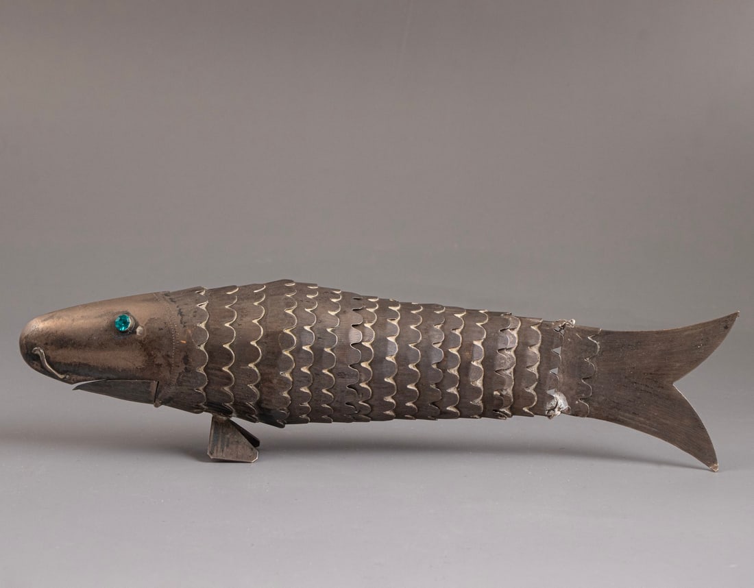 Silver Spice Container, Fish (1 of 3)