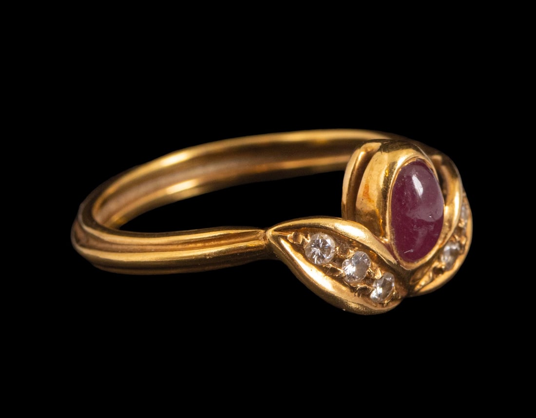 Gold Ruby Diamond Ring - 2