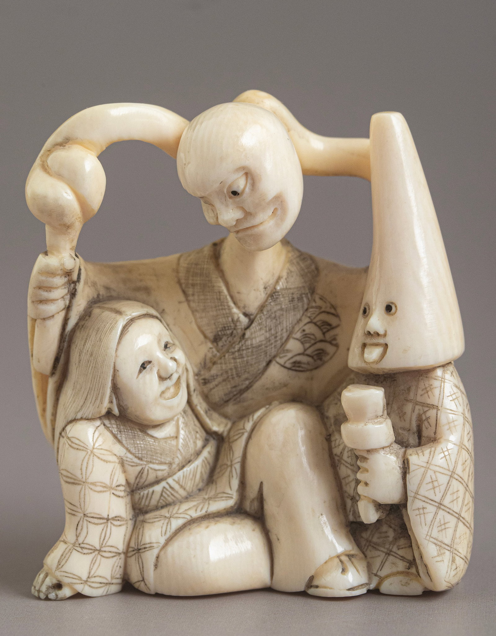 Carved Japanese Netsuke (1 of 3)