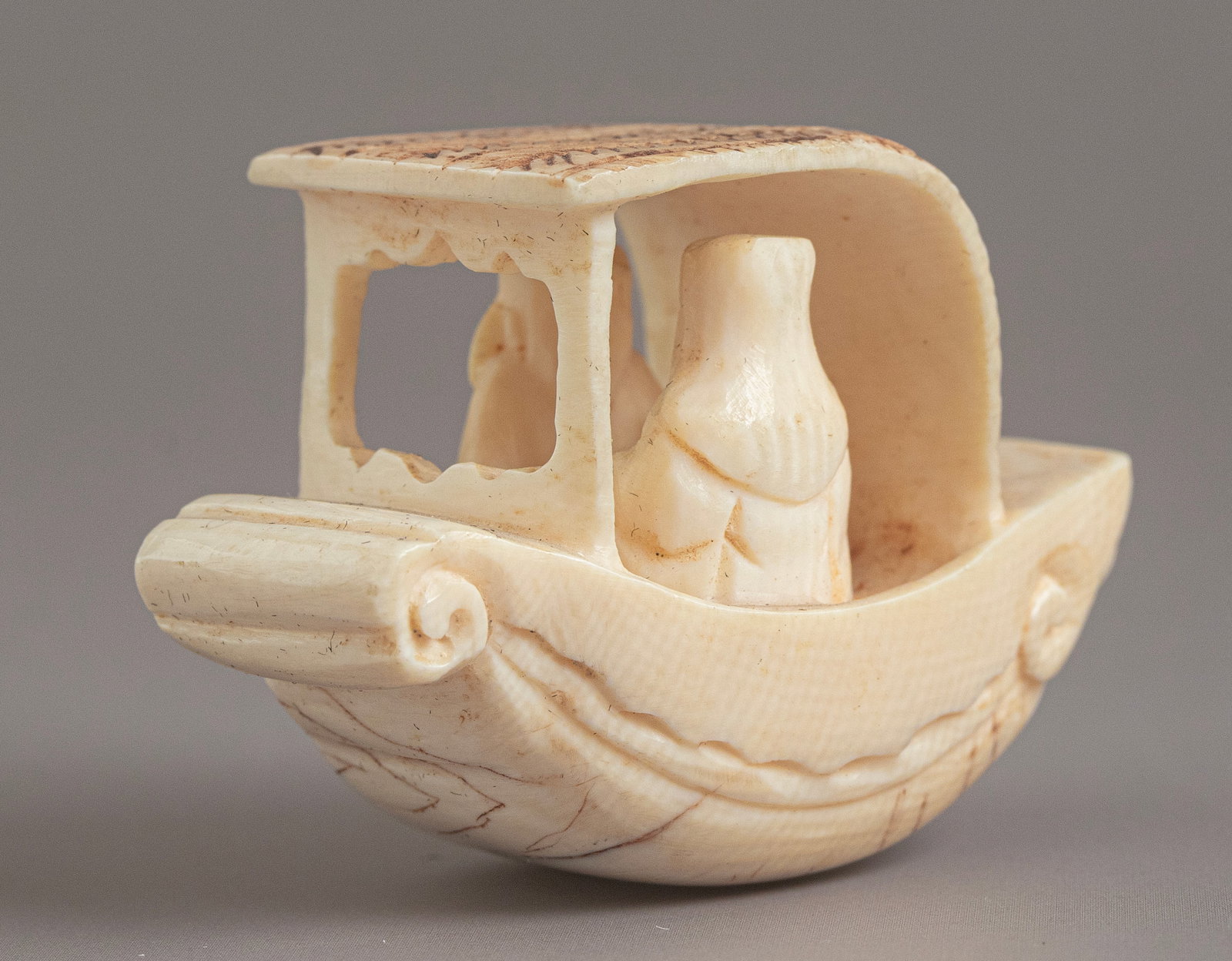 Carved Japanese Netsuke (1 of 6)