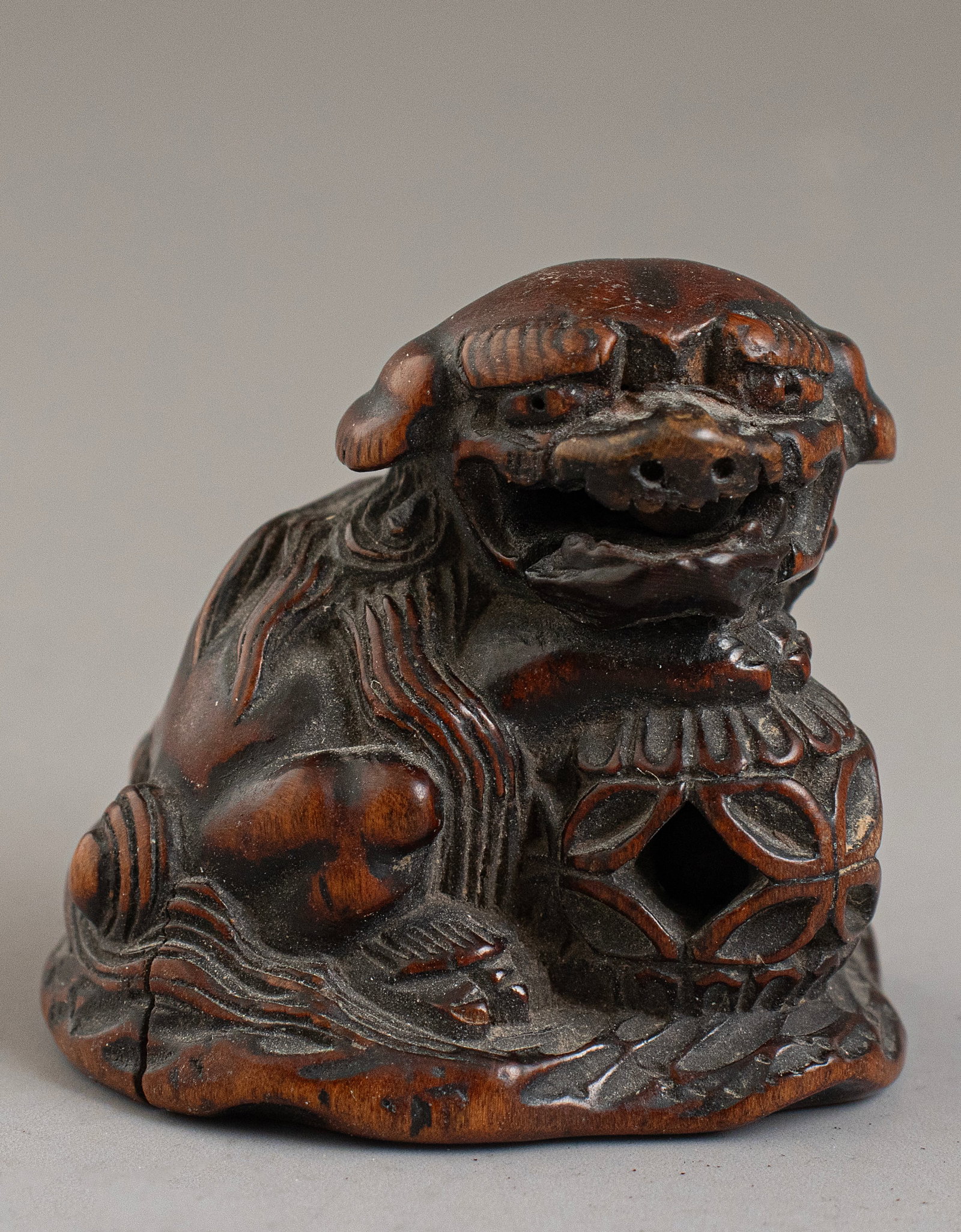 Japanese Wooden Netsuke (1 of 5)