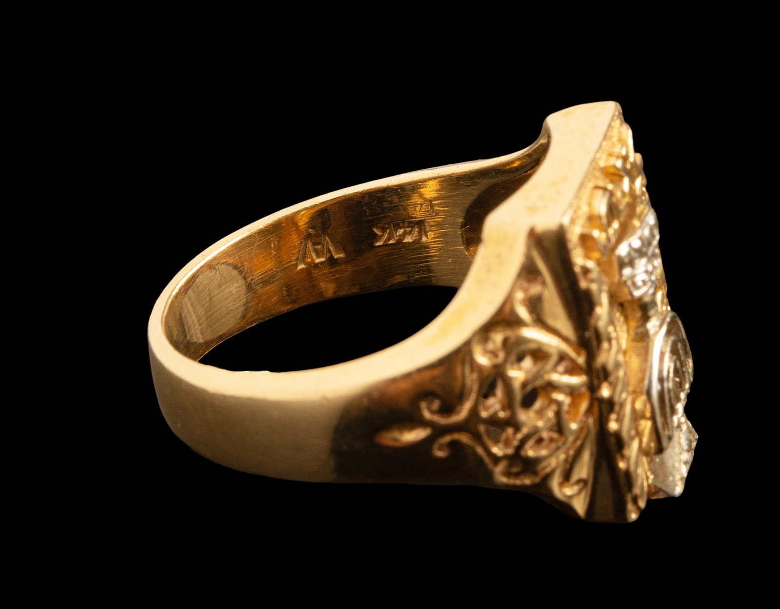 Gold Diamond Ring - 6