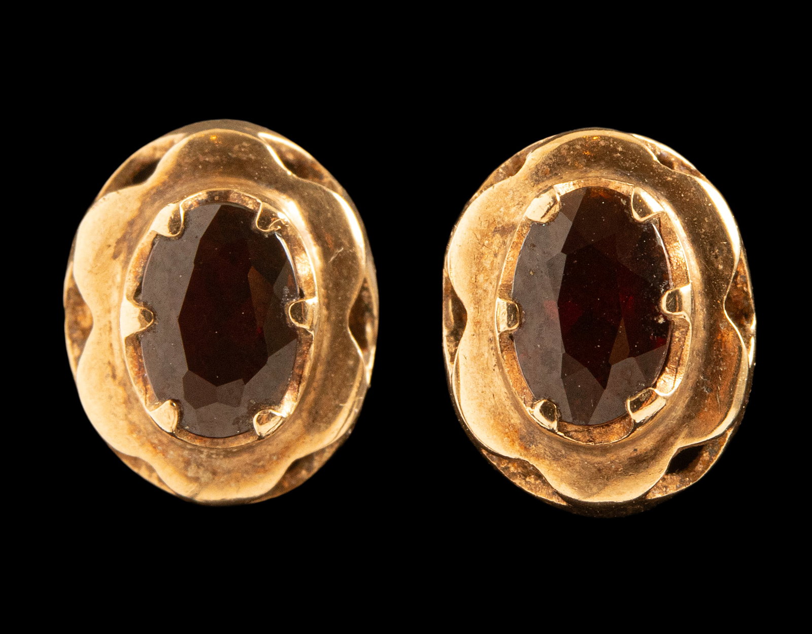 Gold Garnet Earrings (1 of 3)