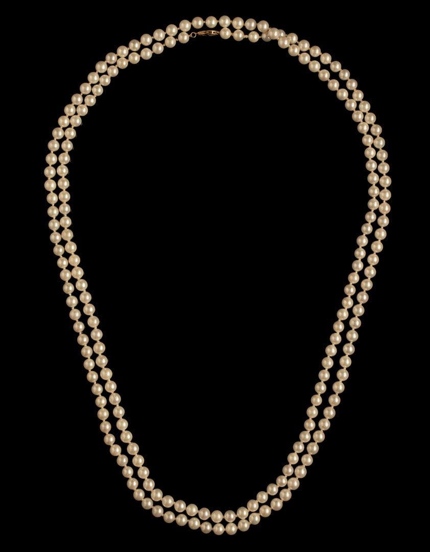 Pearl Necklace (1 of 4)