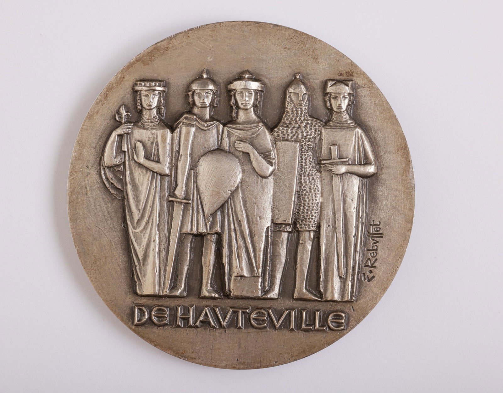 Silver Medal, Étienne Rebuffet: French silver medal designed by Étienne Rebuffet. Diameter: 80 mm. Weight: 290 grams. Signed with the artist’s mark and silver hallmark. In original box.