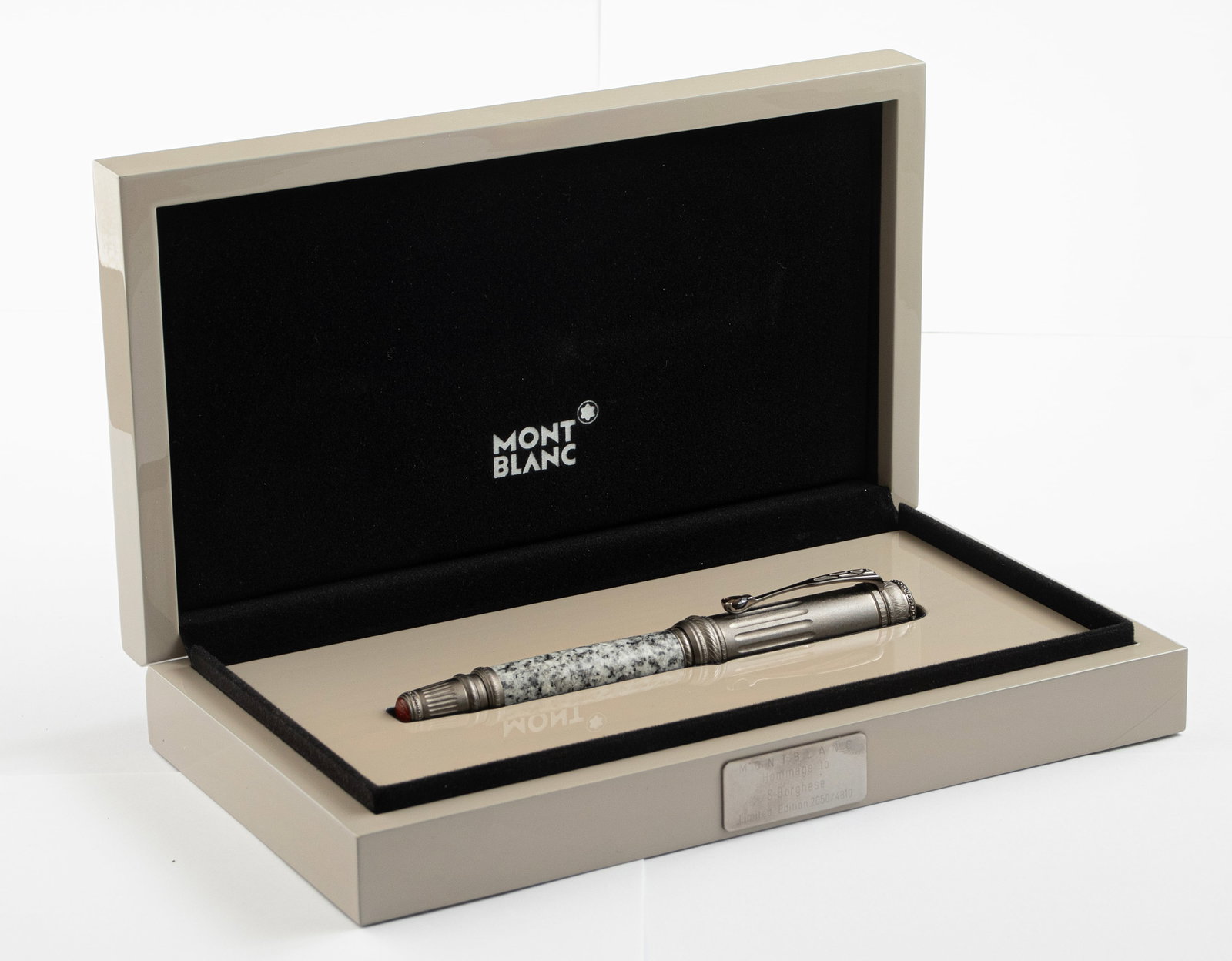 Montblanc POA Homage to Scipione Borghese Fountain Pen, Limited Edition (1 of 6)