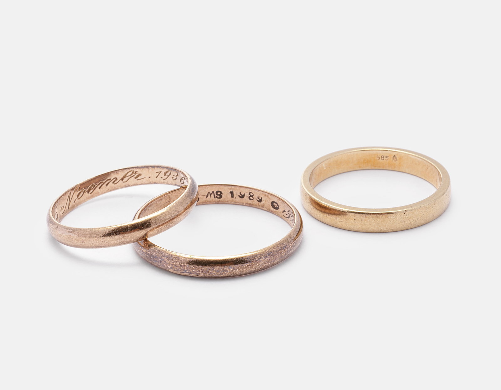 Gold Rings (1 of 2)