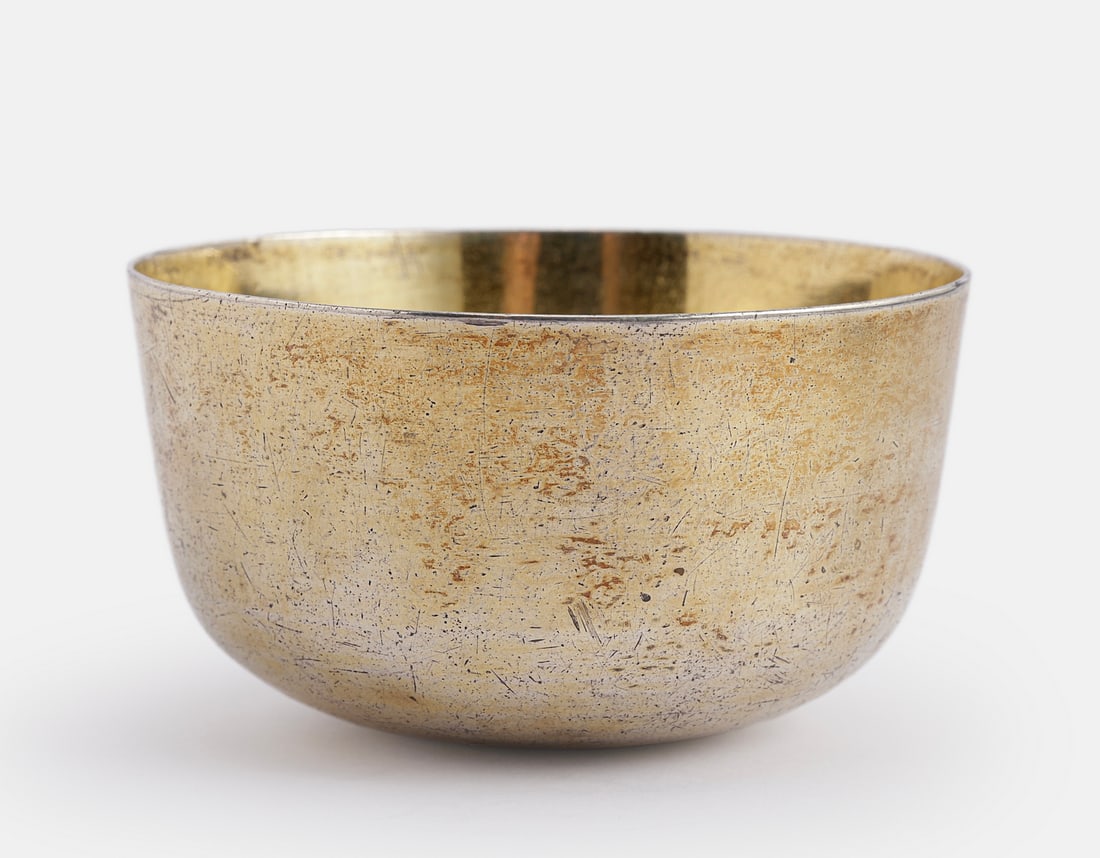 Silver Cup, Strasbourg, 1750-1796: Silver cup, Strasbourg, 1750–1796. Decorated with gilding. Height: 4 cm. Diameter: 7.5 cm. Weight: 66 grams. Hallmarked.