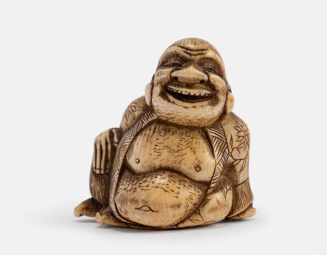 Carved Japanese Netsuke (1 of 3)