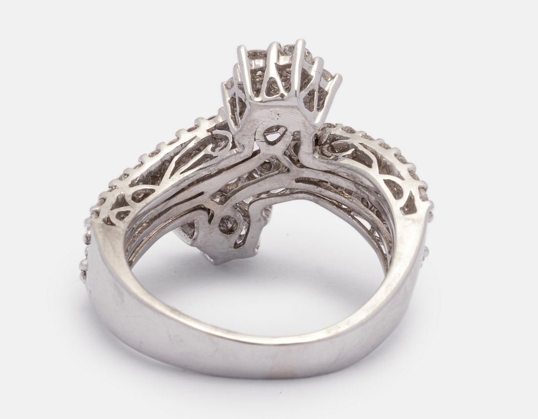 Gold Diamond Ring - 4
