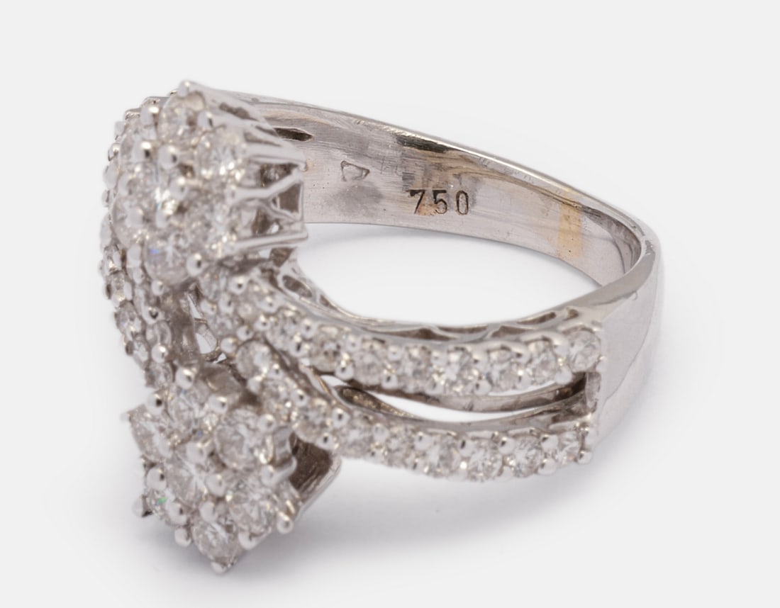Gold Diamond Ring - 5
