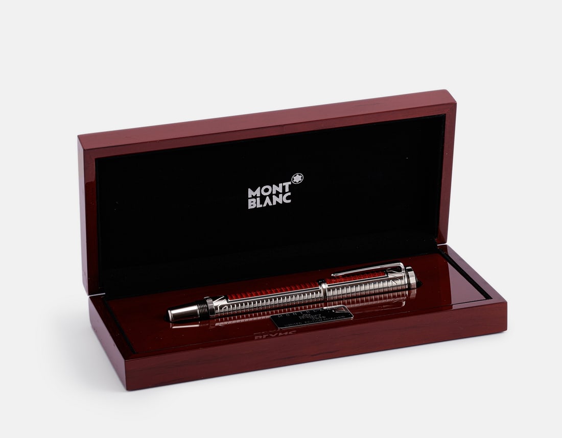 Montblanc POA Henry Tate LE Fountain Pen: Montblanc Sir Henry Tate, Patron of Arts series, Limited edition. Size: 5.3" (13.5 cm). 18K white gold nib, M. Numbered 550/4810. Excellent condition, never inked, in original case with certificates.
