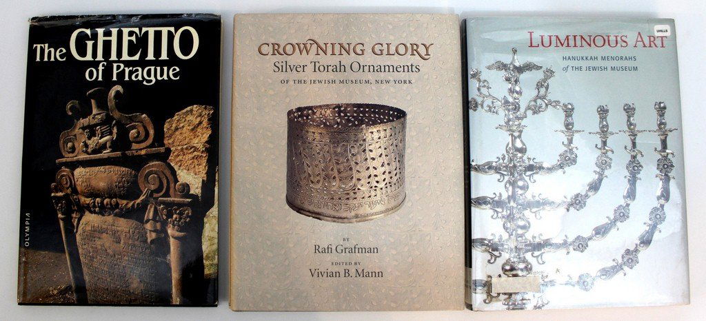 Lot of three books on Judaism (1 of 1)