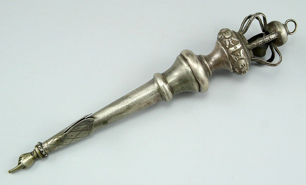 Silver Torah pointer (1 of 1)