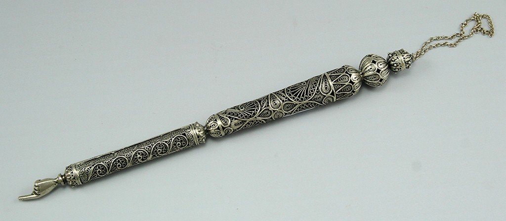 Silver Torah pointer (1 of 1)