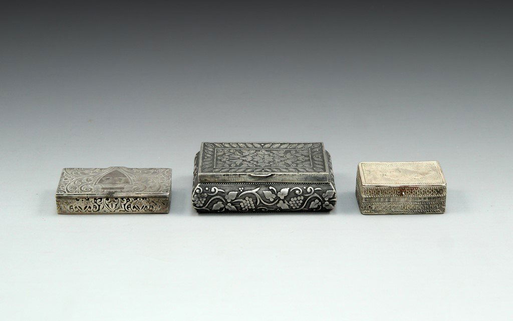 Lot of 3 Silver Snuff Boxes (1 of 3)