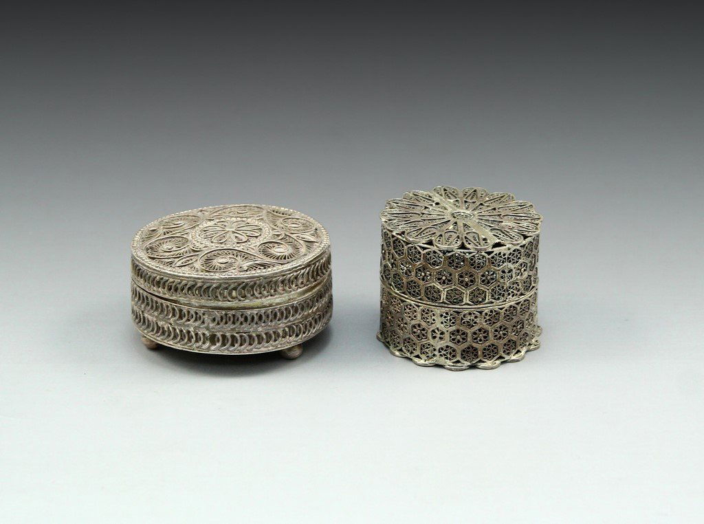 Lot of two Silver Filigree Spice Boxes (1 of 2)