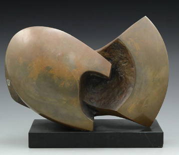 Jean Pierre Ghysels (Belgian, b. 1930): Jean Pierre Ghysels (Belgian, b. 1930), an abstract bronze sculpture attached to a base. Height including base: 21 cm, signed and numbered: 1/5.