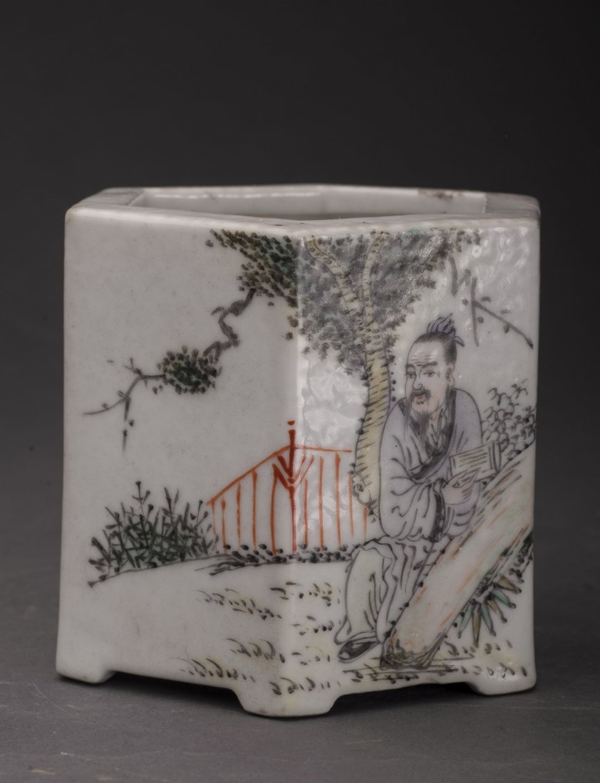 Hexagonal Brush Pot Republic Period (1 of 8)