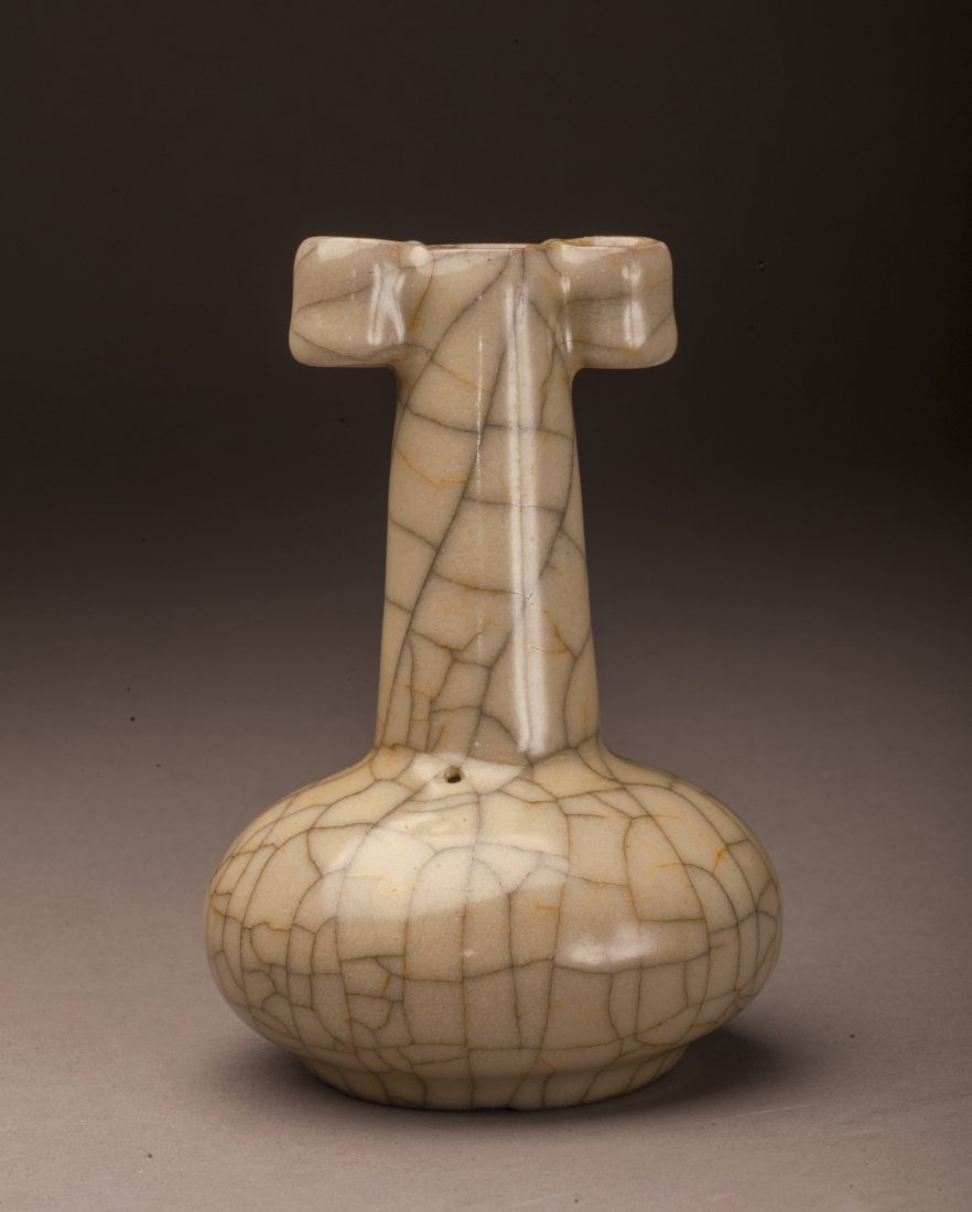 Ge-type Glazed Porcelain Vase With Jug Handles (1 of 8)