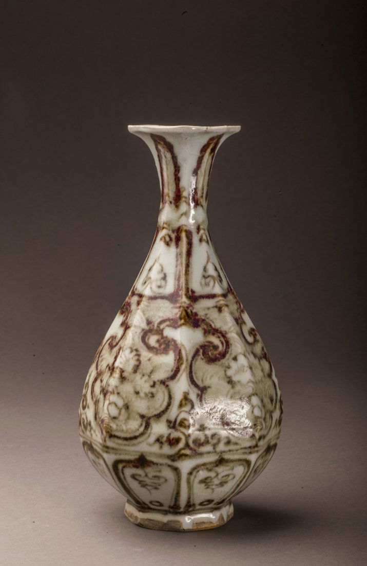 14-16thC Red Glazed Porcelain Vase (1 of 5)