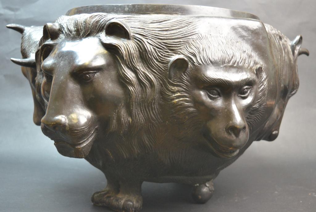 Large Japanese Bronze Bowl (1 of 6)