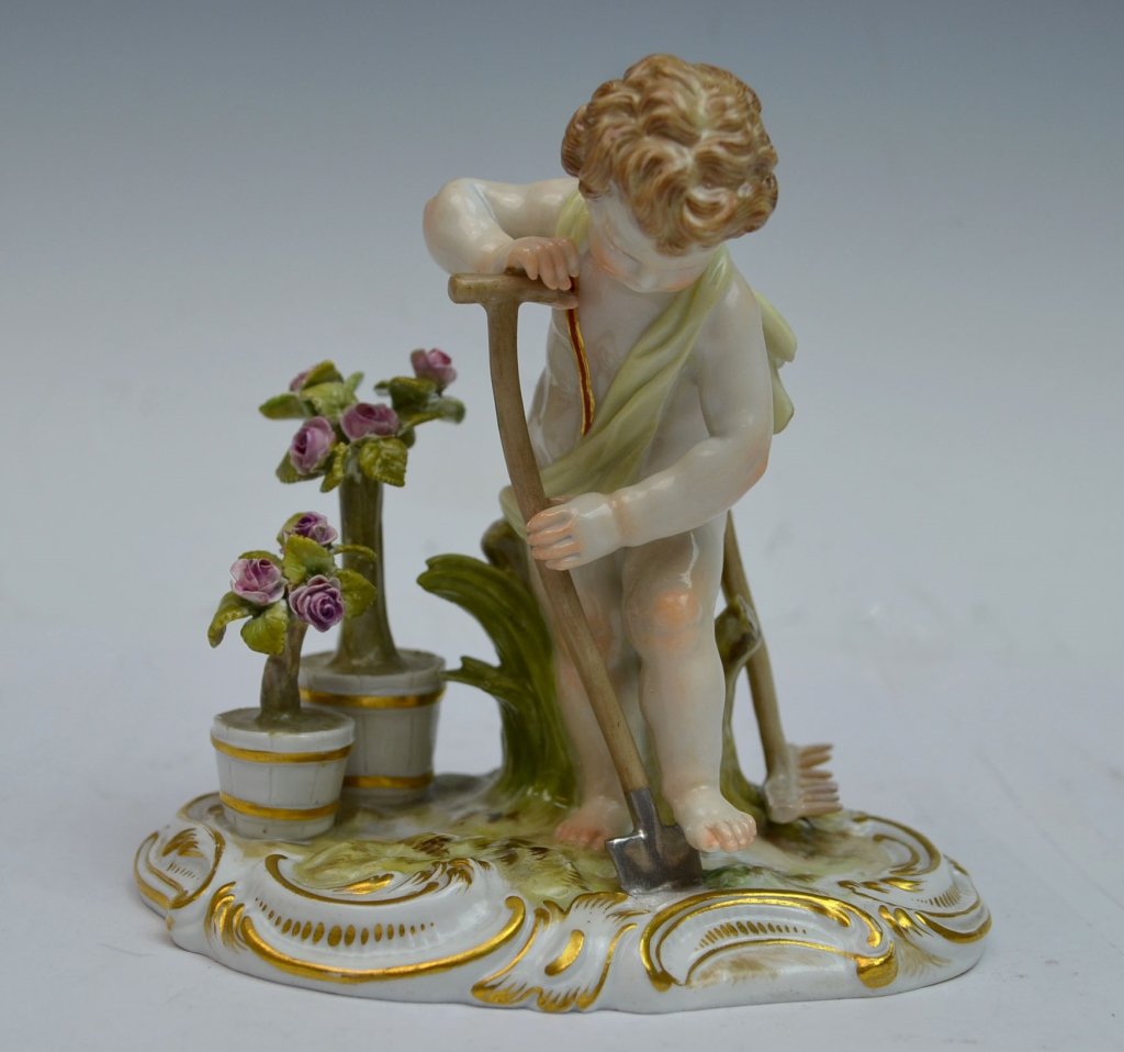 Meissen of Boy Gardening (1 of 9)