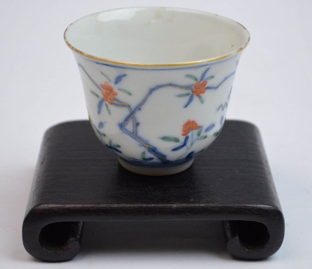 Chinese B&W Famille Verte Porcelain Cup (1 of 6)