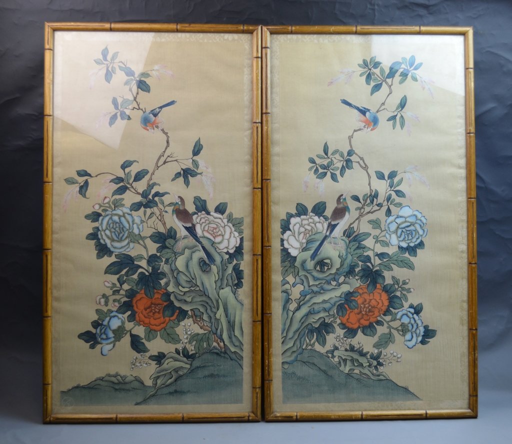 Pair of Chinese Framed Painting of Bird &Flower on Silk (1 of 10)