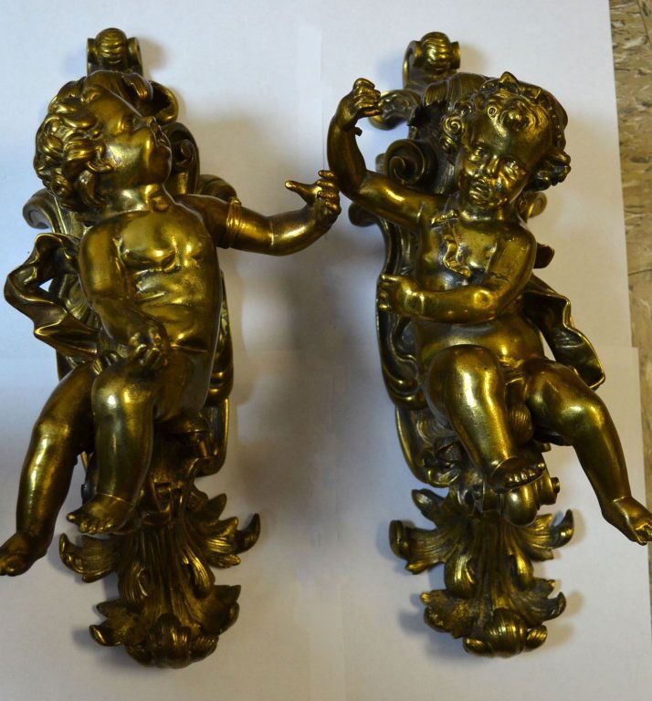 Pair of Gilt Bronze Wall Decoration (1 of 8)