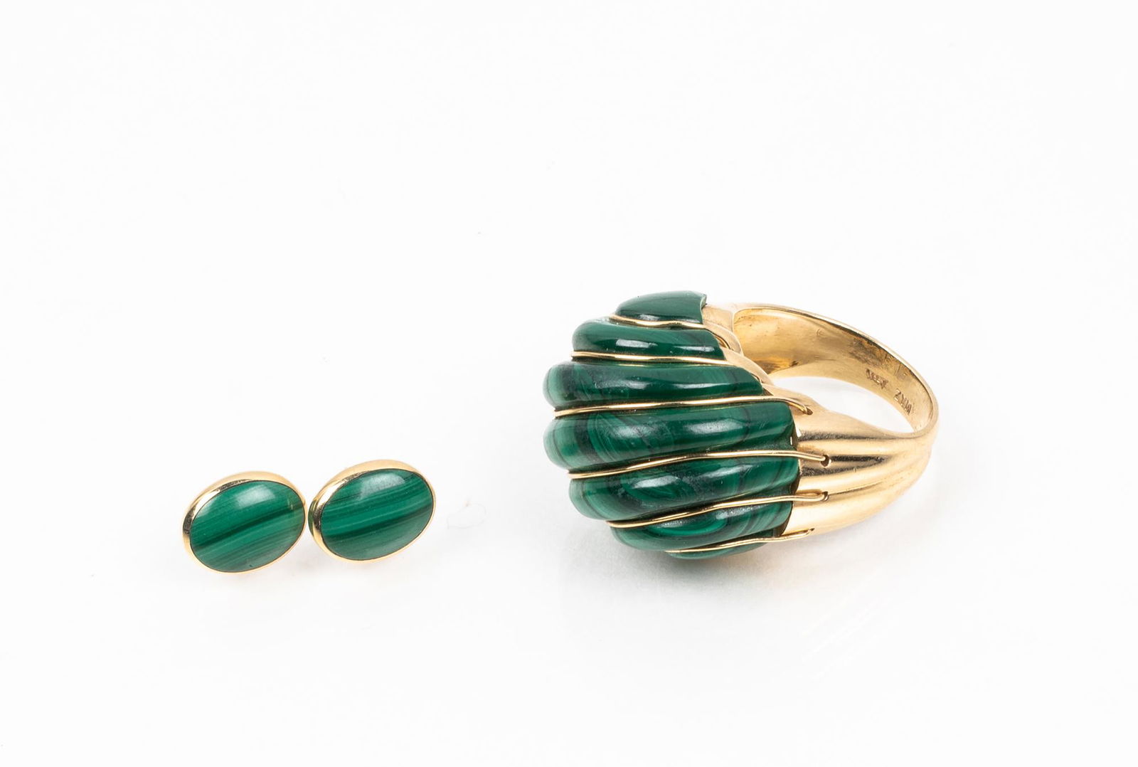 Large Malachite and 14K Scallop Dome Ring and Malachite (1 of 8)