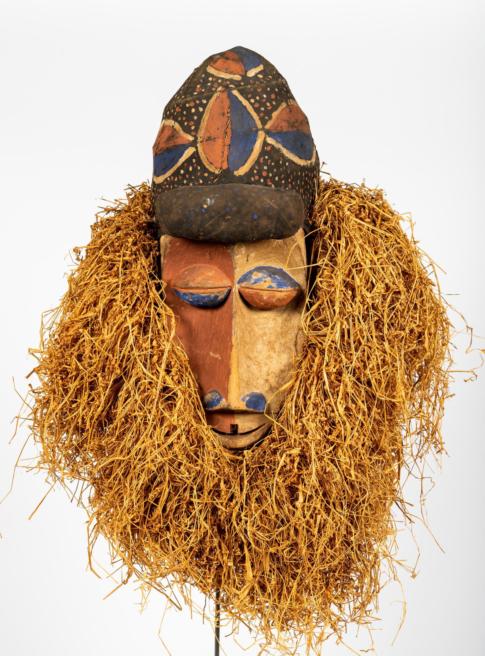 A Painted Suku Mask, DRC (1 of 5)