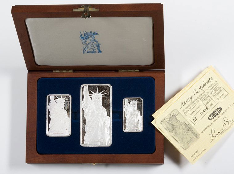 Three Solid Silver Bars: Three Solid Silver Bars, comes in the original box, 999 silver, total of 16 troy ounces.