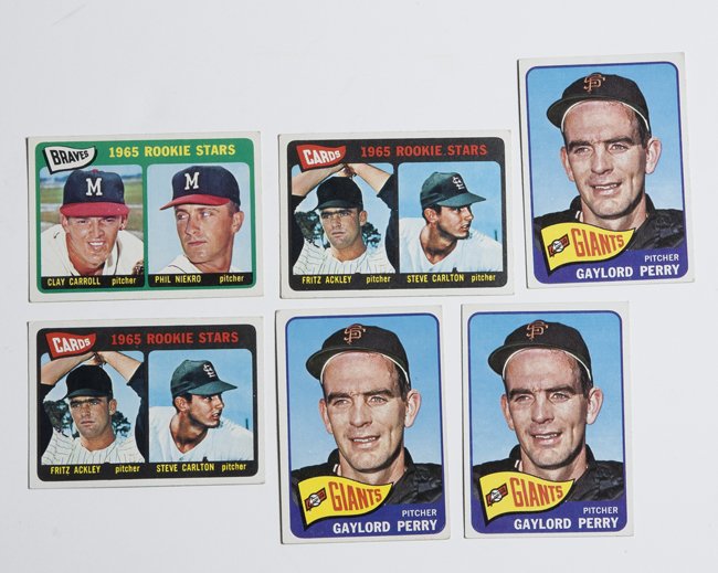 1965 Star Lot of 6 Cards: 1965 Star Lot of 6 Cards: 3 Gaylord Perry #193, A.) 1 - Ex+/NM. B.) Ex +/NM. C.) Ex. ; 2 Steve Carlton RC #477, A - Ex. B.) Ex +/NM ; C.) 1 Phil Neikro RC #461 - Ex +/NM
