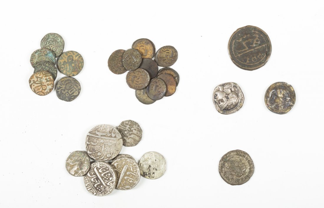 29 Ancient Coins, Eastern/Western Asia (1 of 8)