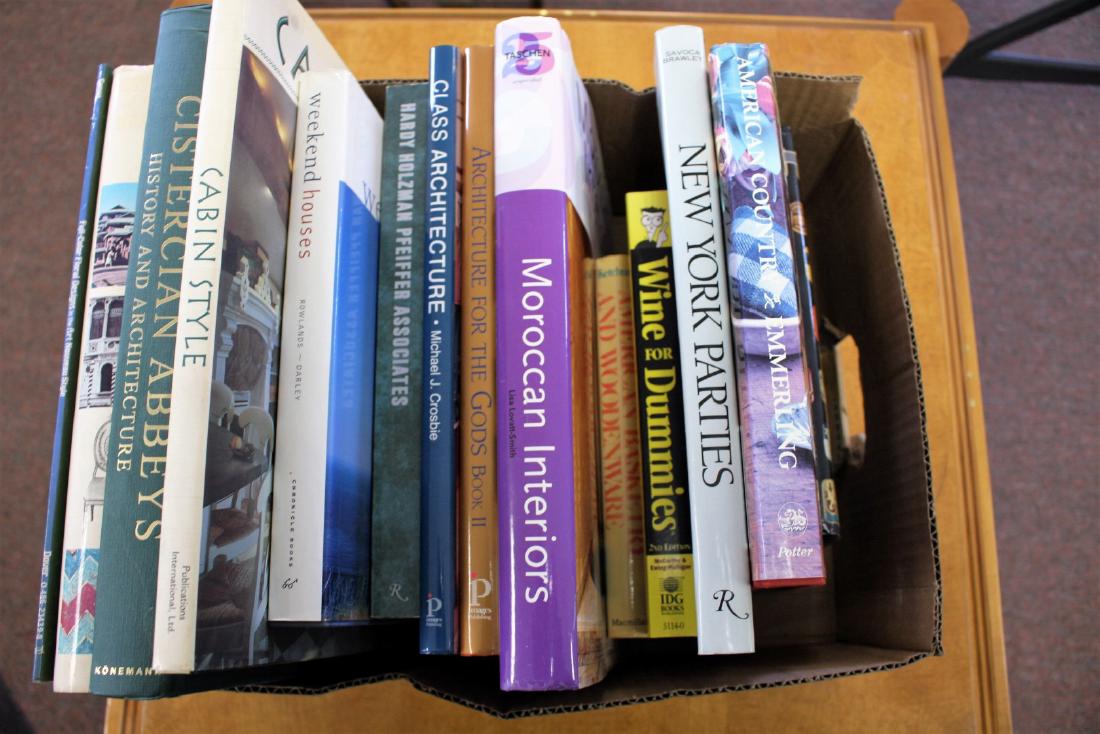 Box Lot of Art Reference Books(16) (1 of 2)