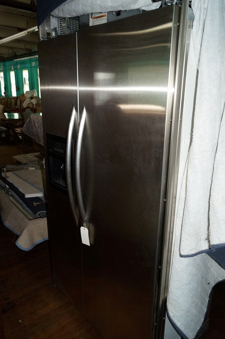 Kitchen Aid Side by Side (New) (1 of 5)