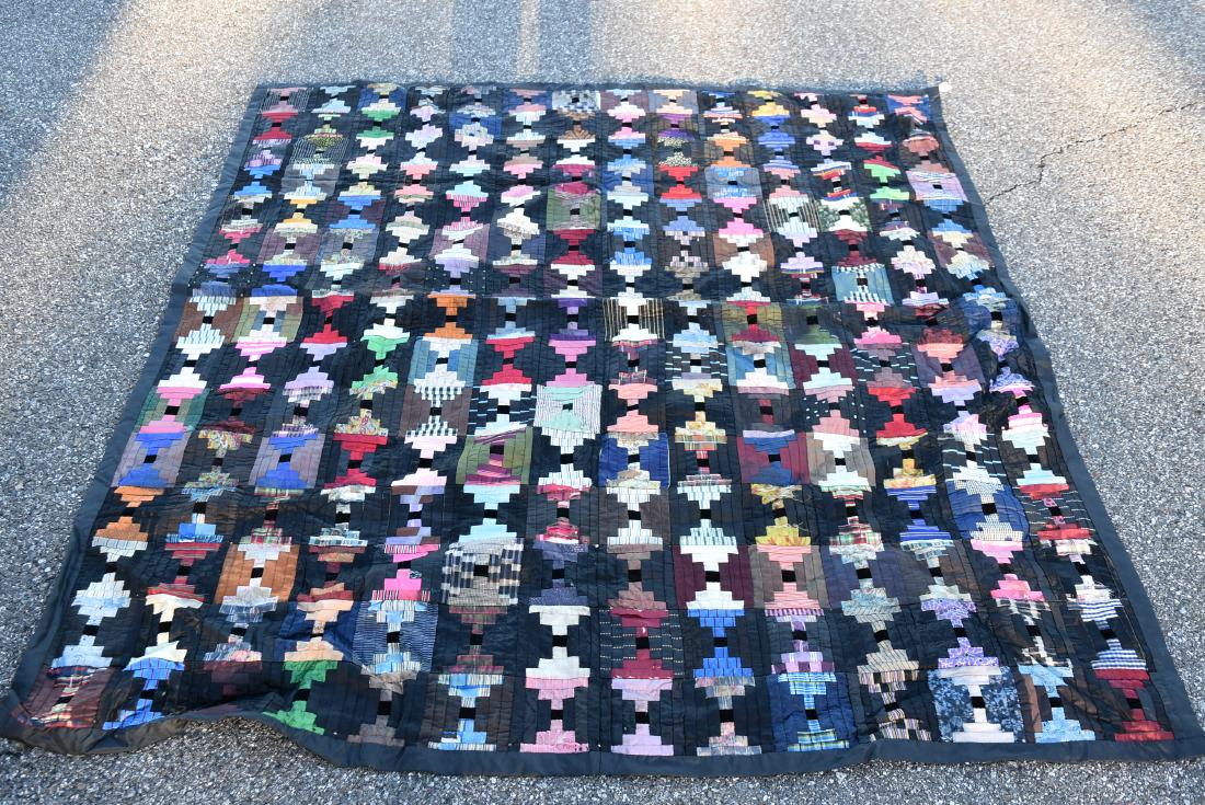 Log Cabin Child's Quilt (1 of 5)