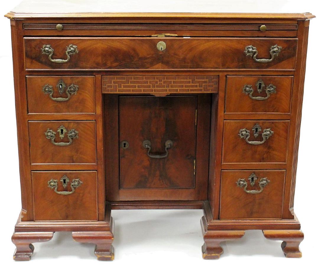 Chippendale Period Mahogany Block Front Desk (1 of 7)