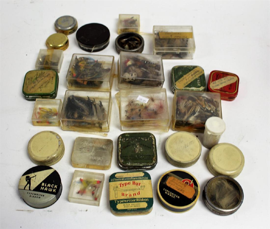 Lot of Assorted Vintage Fly Fishing Items (1 of 3)