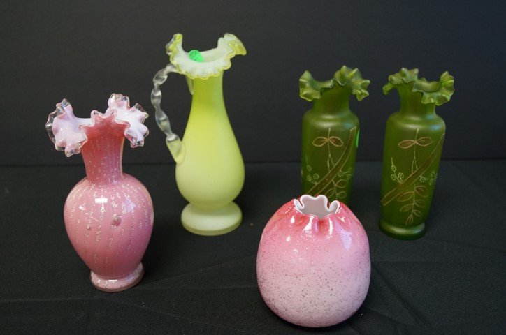 Five(5 Miscellaneous Victorian Glass Items (1 of 4)