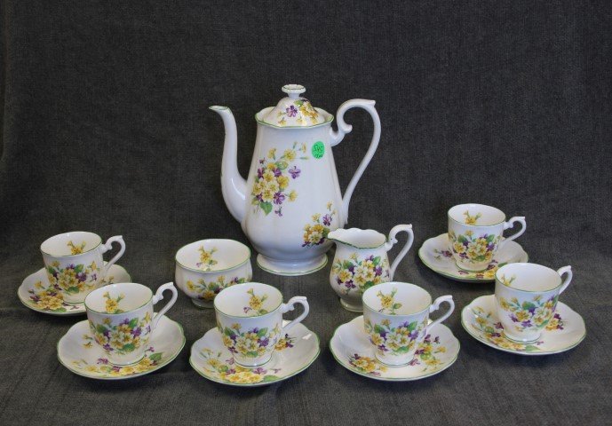 Royal Albert, England Porcelain Tea Service (1 of 5)