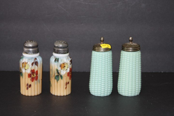 Four(4) Victorian Glass Salt and Peppers (1 of 5)
