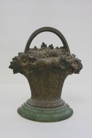 Bradley and Hubbard Antique Cast Iron Doorstop (1 of 4)