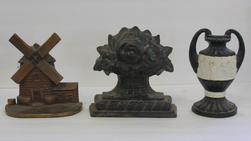 Three(3) Antique Doorstops (1 of 6)