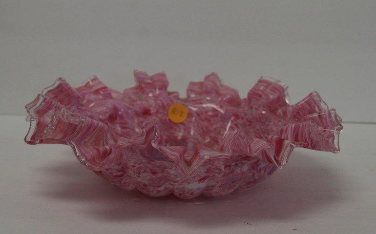Victorian Pink Glass Bride's Bowl (1 of 4)