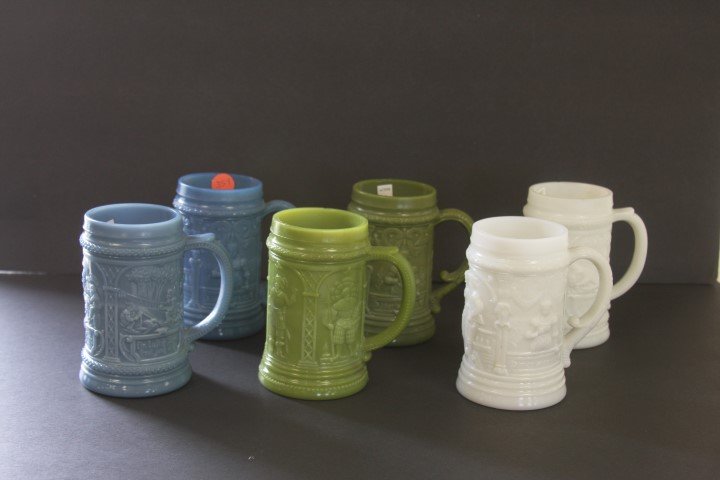 Six(6) Westmoreland Glass Mugs (1 of 6)