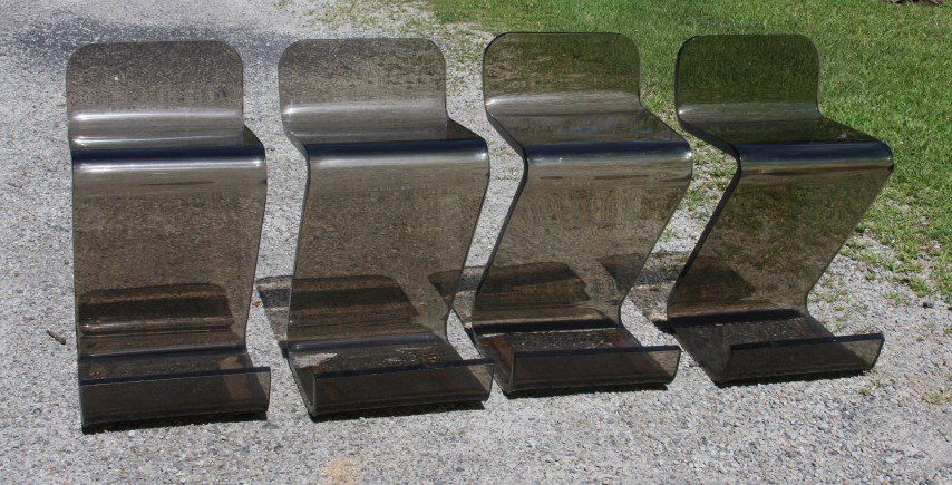 Gerrit Ritvelds designer , set 4 smoke Lucite Zig Zag (1 of 6)