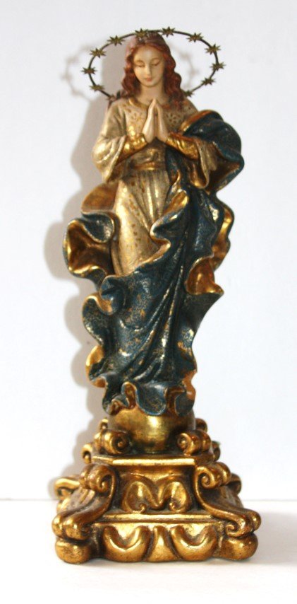 Gilt Ceramic Figure of a Praying Woman (1 of 7)